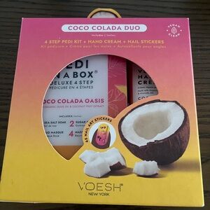 Voesh New York Coco Colada Duo Pedi Kit